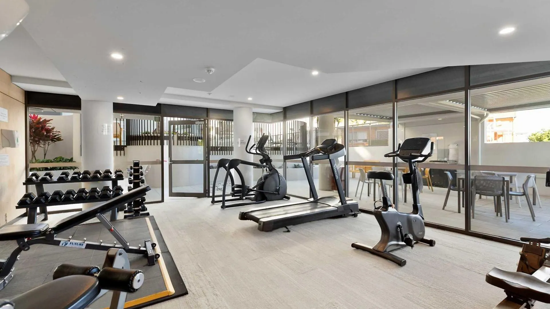 The Cosmopolitan Suite Maroochydore 0*,